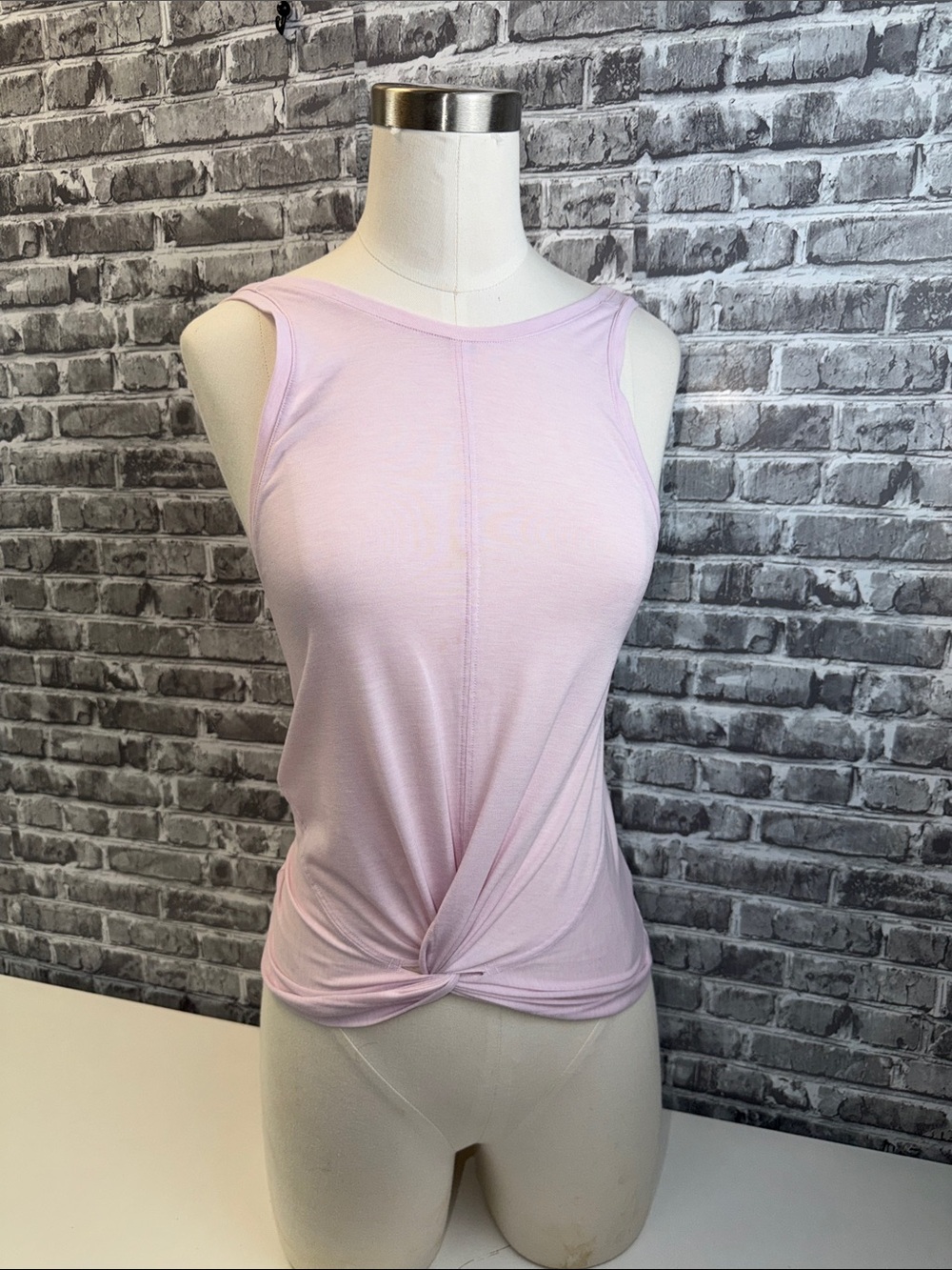 Women’s Athleta Light Pink Twist-Front Tank Top